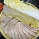 닭한마리칼국수 먹고 김치까지 사온 집,,,왜 이렇게 맛있냐면요 이미지