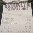 잠실 롯데월드몰 맛집_브루클린(BROOKLYN) 더 버거 조인트, 맛좋은 브루클린 웍스 버거.