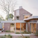 B.T.S. HOUSE 이미지