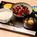 가마솥뚝배기 이미지