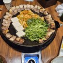 무쇠김치삼겹 이미지