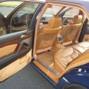 Saffron interior color 이미지