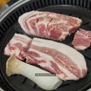 대구축산 돼지만왕소금구이(노란돼지) 이미지