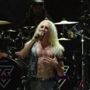 TWISTED SISTER - We&#39;re Not Gonna Take It - Bloodstock 2016 이미지