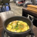 왕돌판생삼겹 - 수원시 영통구 대학1로58번길 10 | 왕돌판생삼겹