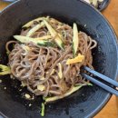 조선농장 | [맛집 추천] 입맛 돋우는 별미, ‘조선모밀’에서 즐긴 비빔·들기름 모밀 솔직 후기!