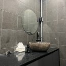 홍익지구대 화장실 | 합정 티프 쫀쫀 크림의 아인슈페너 커피 카페 맛집