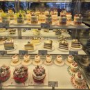 생규농장 | 부산 대형카페 기장 빵지순례 추천 '브레이크인커피 기장본점'