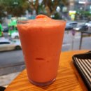 건대 디저트 카페 공부하기 좋은 대형 카페 소금빵 맛집 오소리 베이커리 어린이대공원 본점