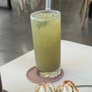 측백나무숲 주차장 | 청주 오창대형카페 숲이그린정원 저수지 뷰 맛집