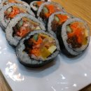 토마토김밥 이미지