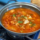 제주항 근처 아침식사 가능한 ‘ 뽀글뽀글찌개 ’ 현지인 맛집