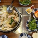 산야초 닭한마리 이미지