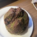 영신숲 외 가로수길 | 가로수길 카공하기 좋은 대형 카페 크림빵 맛집 | 📍카페 공명