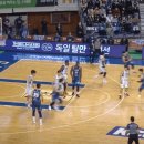 [농구 KBL] 하윤기, 파워 넘치는 덩크슛 gif 이미지