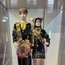 부키팅기, 동물원 안에 있는 전통 가옥 박물관 이미지