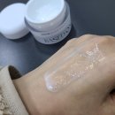 촉촉 저자극 비건인증 베이스드온 글로리아 모이스처라이징크림