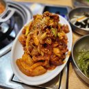 천년묵은김치찌개 이미지