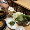 우렁대장쌈밥 | [먹블로그]199화. 경주 황남동 경주대릉원맛집 푸짐한 한상으로 든든한 한 끼, 시골쌈밥✍ ʕ•ᴥ•oʔ