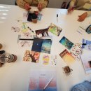 어른을 위한 그림책 테라피 이미지