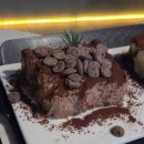 닉스 | 강남역 카페 대형 공간과 전시가 있는 셀렉티드닉스 후기