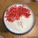 가나팜 | 양주 장흥 대형카페 스타벅스 가나아트파크점에만 파는 메뉴 딸기 글레이즈드 크림 프라푸치노 후기