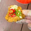 한티역 가성비 맛집 덤브치킨 메뉴 워크맨 이준 김종민 알바 장소 고추퐁닭 칠리스 치즈스틱 치킨 추천
