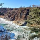 쌍바위소 앞 이미지