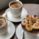 성수 카페 에이투비 A to B Cafe &amp; Bar, 아이스크림 라떼 추천, 엑설런트라떼