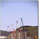 [울산동구] 현대중공업 해양사업부 크레인과 배만드는 풍경 이미지