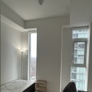 ✨Yonge &amp; Eglinton 콘도 마스터룸 6월 1일 입주 (입주날짜 조정 가능)✨ 이미지