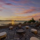 달에게 빌려온 하루 이미지