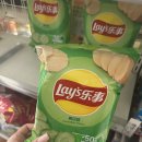 멜빈커피 | 오이맛 /상해 맥도날드/ blue glass yogurt /13데 마르조 웨이팅 우캉루 곰돌이카페/우캉루맨션 브랜드멜빈