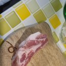 불타는꽃돼지 이미지