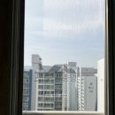 롯데4차아파트 상가 앞 | 부산 좌동 방충망 교체｜롯데4차 아파트, 오래된 방충망 깔끔하게 교체