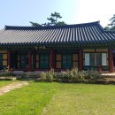 완도 신흥사 목조약사여래좌상 이미지