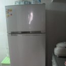 퀸침대2개 화장대 냉장고 가스렌지 전기밥통 이미지