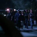 CSI 라스베가스 팀원들. 어둠속에서 걸어오는 멋진모습 이미지