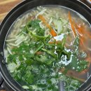 하나아파트 뒷편 산책로 입구 이미지