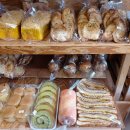 딸기도넛자두커피 이미지