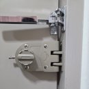보안열쇠 - 수성구 들안로13길 54 | 신탄진 새여울아파트 현관문 육각열쇠 보조키 설치 후기, 보안을 위한 추가 잠금장치 시공