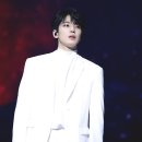 원우 WORLD 이미지