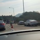 서울외곽순환고속도로 평촌ic 진출500m전 대형사고 이미지