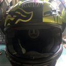 agv gp tech m사이즈 판매합니다 이미지