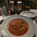 스테이크하우스, 안심스테이크 맛집, 한국인 필수 관광 코스 Gallaghers Steakhouse, 뉴욕치크케이크