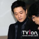 김산