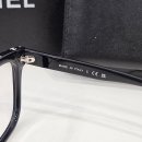 스퀘어 안경 이미지