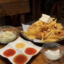 두부네상점 | [EP.30]부평 치킨 맛집 가성비 끝판왕 소이마요 후라이드 반반 솔직후기_아웃닭 부평점