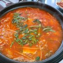 창신역 1번 출구 앞 이미지