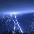 천둥 이미지